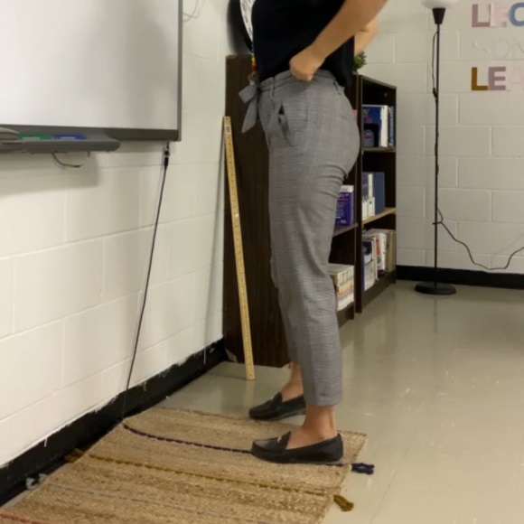 Zara pants - Picture 2 of 4